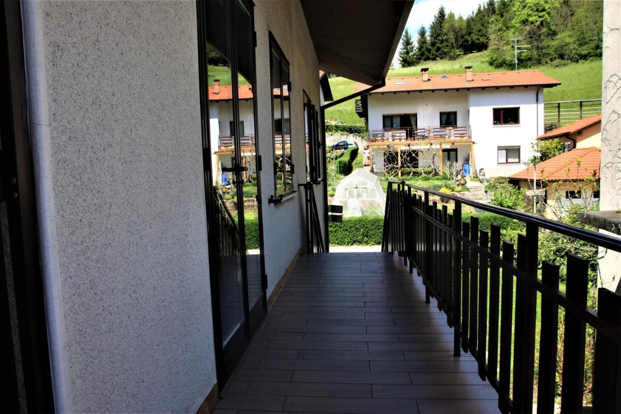 Apartma Mika Most na Soči Zewnętrze zdjęcie